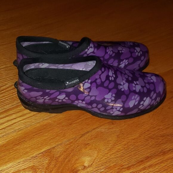 Sloggers purple paw print rain boots - Picture 1 of 6